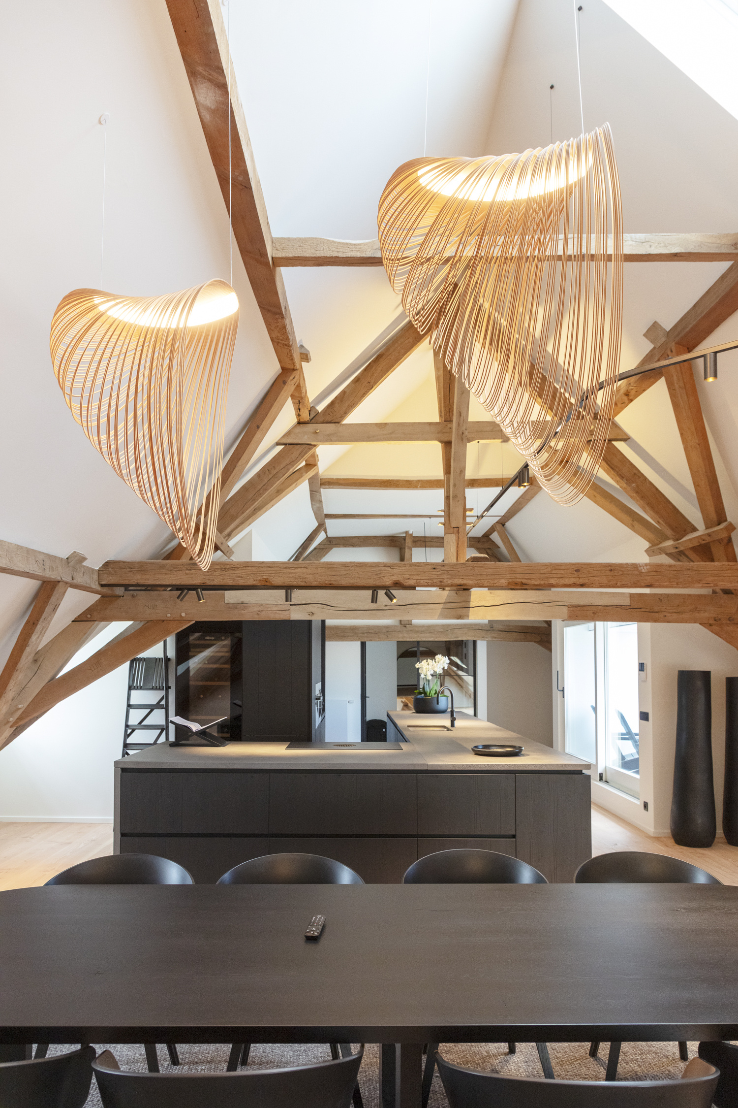 2604 Berginvest Coupure1 62