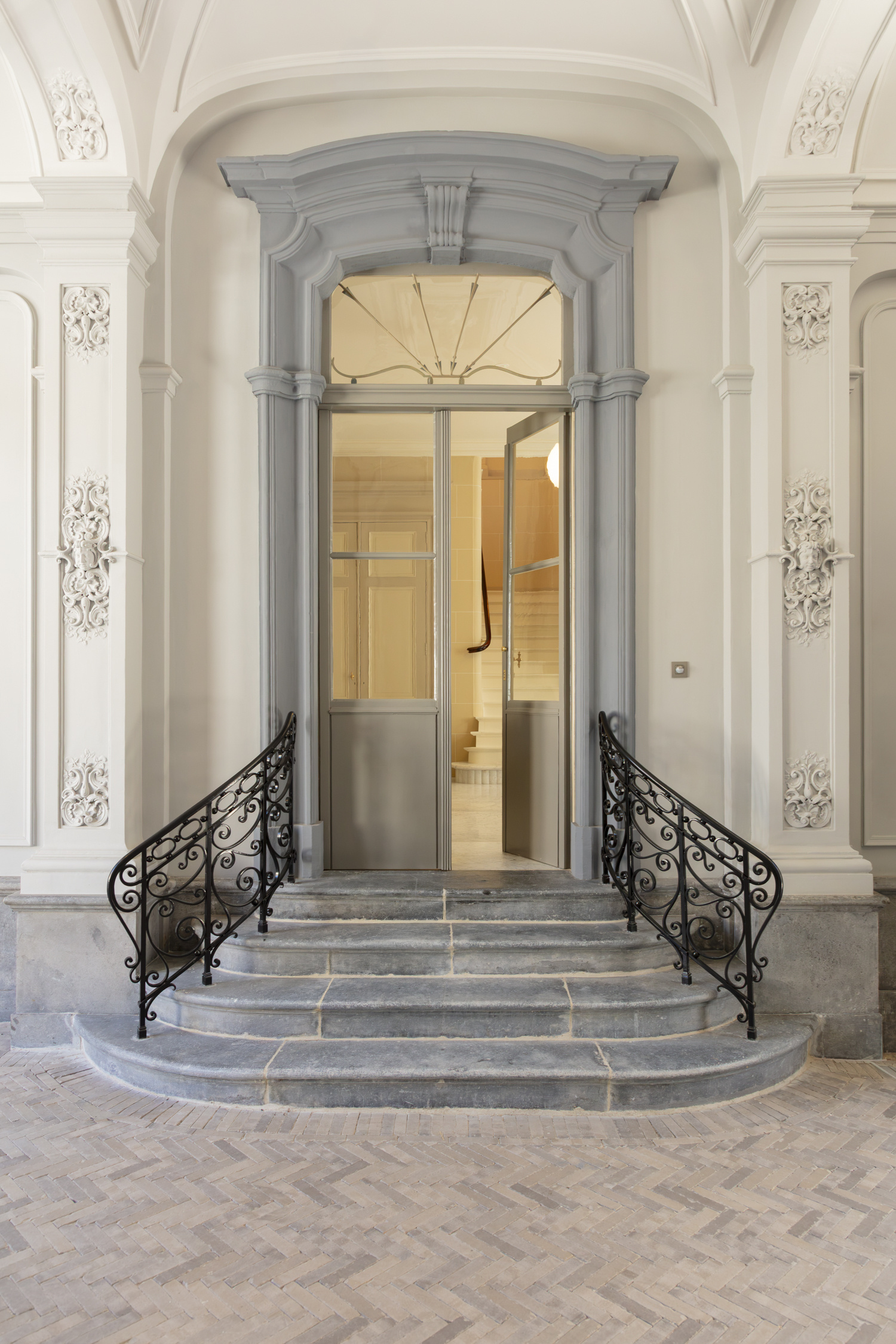 2606 Berginvest Coupure1 111