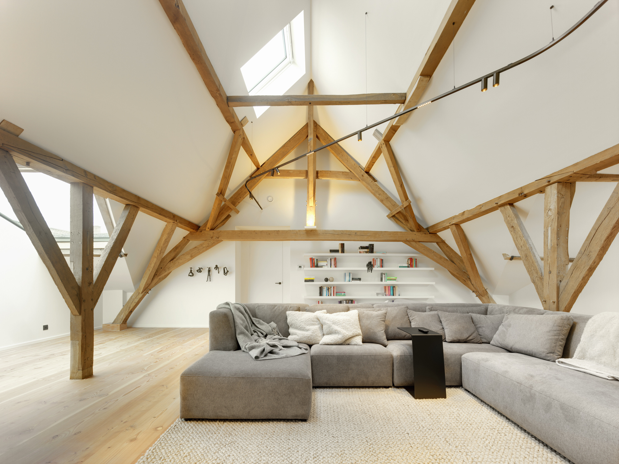 2604 Berginvest Coupure1 75
