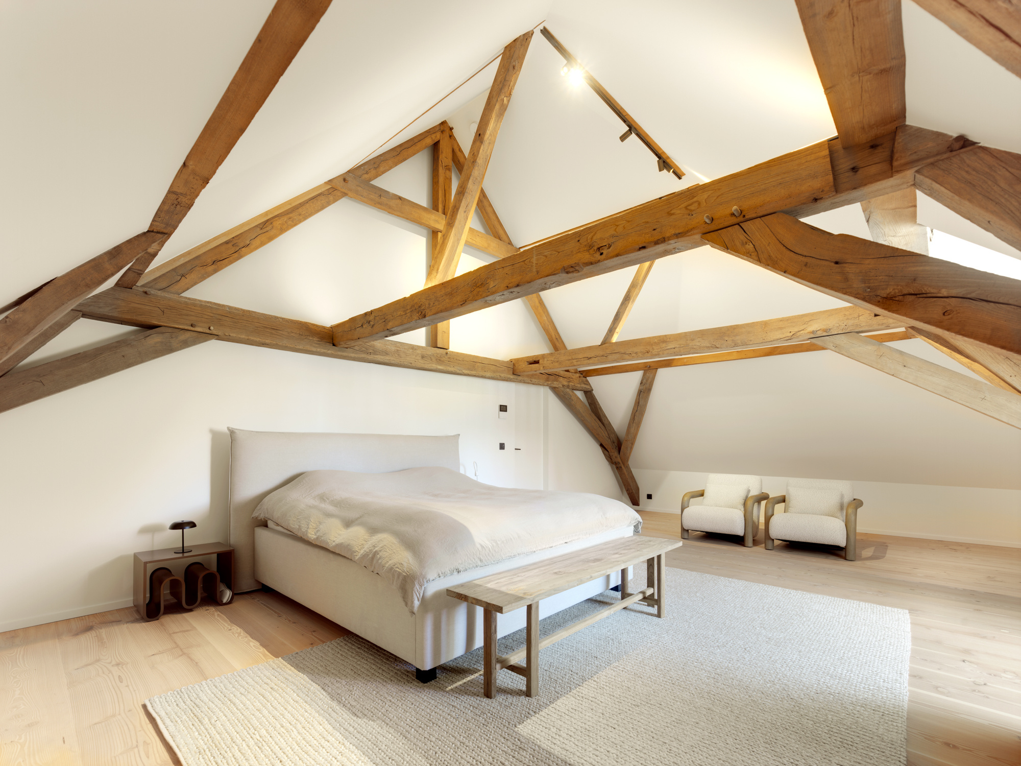 2604 Berginvest Coupure1 90